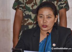 खानेपानी मन्त्री विना मगर अस्पताल भर्ना