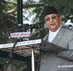 थोरै चिन्ता केही फुर्सदिला युवा पंक्तिको छ