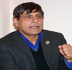 कृषिबाली सरकारले किनिदिन्छ- मन्त्रि भुसाल