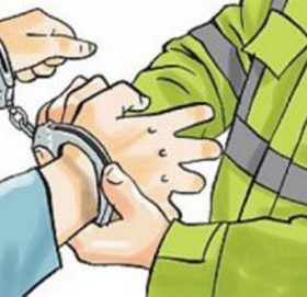 दलित विधार्थीलाई कोठा छाड्न दबाब दिने शाखा अधिकृत दम्पति पक्राउ