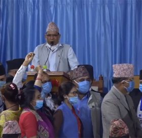 सुदूरपश्चिम प्रदेश सभा : प्रतिपक्षीको नाराबाजीका बीच बजेटमाथि छलफल सुरु