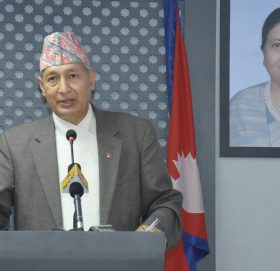 विद्यालय सञ्चालनका लागि क्वारेन्टाइन र आइशोलेशन हटाउने सरकारको निर्णय