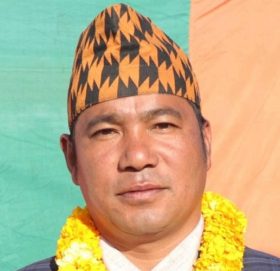 नेपाली काँग्रेसका नेता तथा वडाध्यक्ष रक्सीले मातेर परस्त्रीको ओछ्यानमा पुगेपछि…..