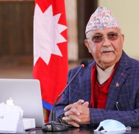 पद भोगी खड्गप्रसाद, जो नैतिकता पचाएर भए पनि अन्तिमसम्म पदमा रहन चाहन्छन्