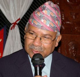 माधव नेपालले भने– हामी आत्तिएका छैनौं, आत्तिनु पनि हुन्न