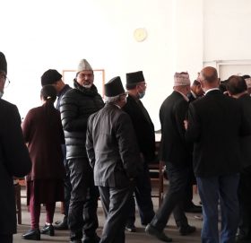 संसद् अधिवेशन अविलम्ब बोलाउन बहुमत निवर्तमान र वर्तमान नेकपा सांसदको माग