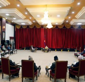 राष्ट्रपती साँक्षी राखेर दिएको प्रधानमन्त्री ओलीको सन्देशले राजनीतिक वृत्तमा तरंग…..