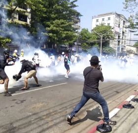 म्यानमारमा आन्दोलन ज्यान गुमाउनेको संख्या ७०१ पुग्यो, ३१ सय थुनामा