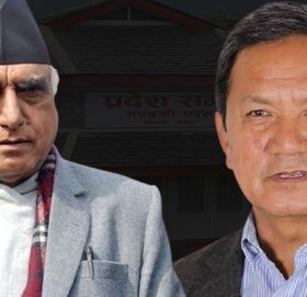 गण्डकीमा गुरुङविरुद्ध अविश्वास प्रस्ताव दर्ता, मुख्यमन्त्रीका लागि कृष्णचन्द्र नेपालीलाई प्रस्ताव