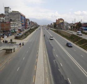 काठमाडौंमा थपियो निषेधाज्ञा, खाद्यान्न र पुस्तक पसल बिहान ११ बजेसम्म खोल्न पाइने