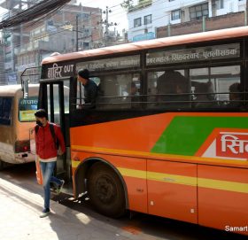 सत्ताबाट बाहिरिने बेला ओलीले बढाएर गए सार्वजनिक सवारीको भाडा !