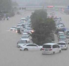 चीनको हुनानमा पछिल्लो एक हजार वर्षयताकै धेरै वर्षाः १३ जनाको मृत्यु, दुई लाखलाई सुरक्षित स्थानमा सारियो