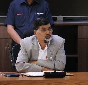 राष्ट्र बैंक स्वायत्त संस्था भएकाले मौद्रिक नीति ल्याउन रोकेको छैन: अर्थमन्त्री शर्मा