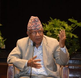 माधव नेपाल पक्षधर सांसदले देउवालाई विश्वासको मत दिने