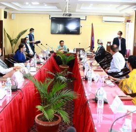 औद्योगिक ग्राहकको शुल्क पनि घटाउँछौँ : ऊर्जामन्त्री