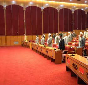 राष्ट्रिय सभा बैठकमा द्वन्द्वपीडित विस्थापित शिक्षकहरूलाई पुनर्स्थापना गर्नुपर्ने बहस