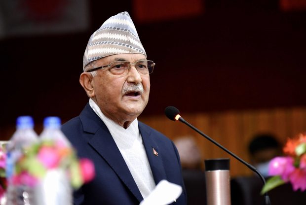 एमाले छाडेकालाई ओलीको अपिल- जहाँ हुनुहुन्छ, घर फर्कनुस्