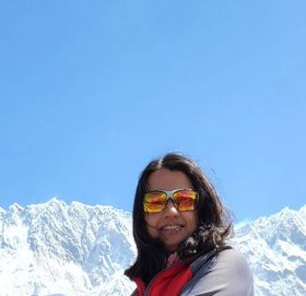 डाक्टर प्रीति भुसालले चढिन् सगरमाथा