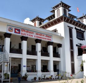 नौजना स्वतन्त्र उम्मेदवारसँग स्पष्टीकरण माग