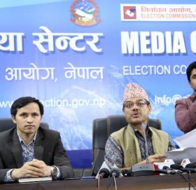 निर्वाचनमा आँच पुर्‍याउने कुनै सामग्री पोष्ट नगर्न चेतावनी