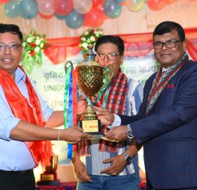 बिमा रत्नबाट विक्रम उदास सम्मानित