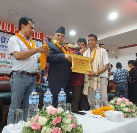 राष्ट्रिय पत्रकारिता पुरस्कारबाट पत्रकारहरु सम्मानित