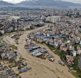 बाढी पहिरोमा परी मृत्यु हुनेको संख्या १०४ पुग्यो, ६४ बेपत्ता