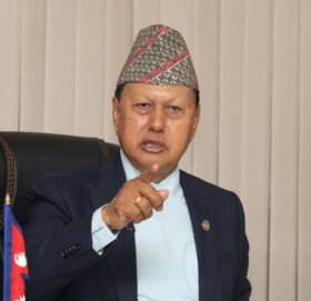 मोहन बस्नेतको सांसद पद स्वतः निलम्बन