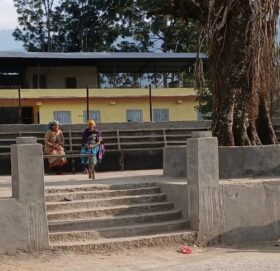 चौतारी पूर्न निर्माणमा जुट्दै कुश्माका युवाहरु