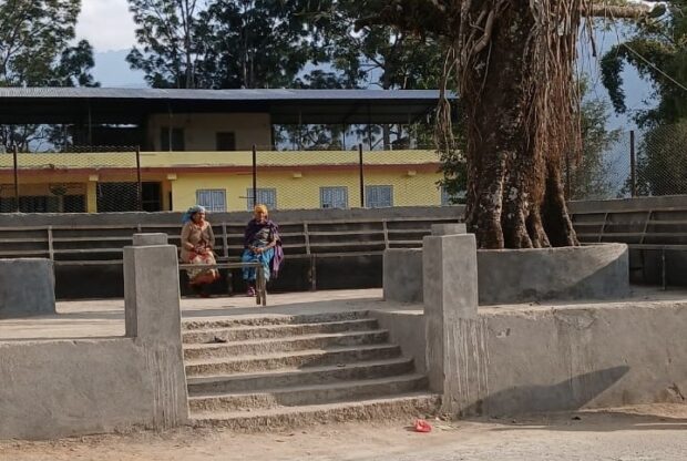 चौतारी पूर्न निर्माणमा जुट्दै कुश्माका युवाहरु