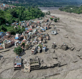 पर्वतका २ जनाको उद्दार