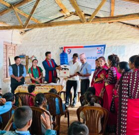 सन नेपाल लाइफद्वारा देविस्थान प्राविलाई वाटर डिस्पेन्सर हस्तान्तरण